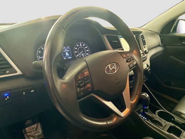 Used 2016 Blue Hyundai Limited image 12
