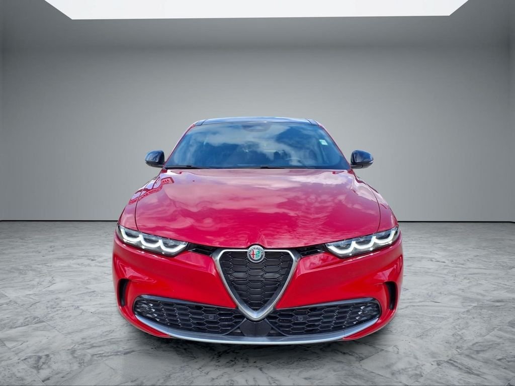 Used 2024 Red Alfa Romeo Ti image 2