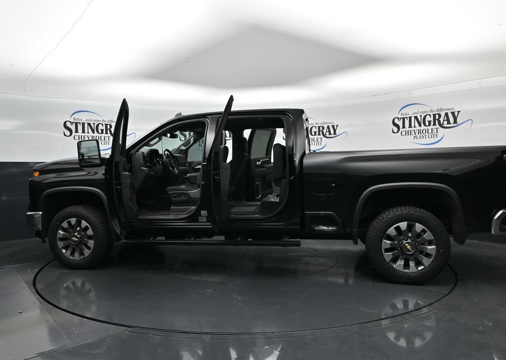 Used 2024 Black Chevrolet LT image 37