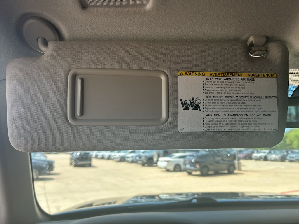 Used 2015 Magnetic Gray Metallic Toyota SR5 image 29