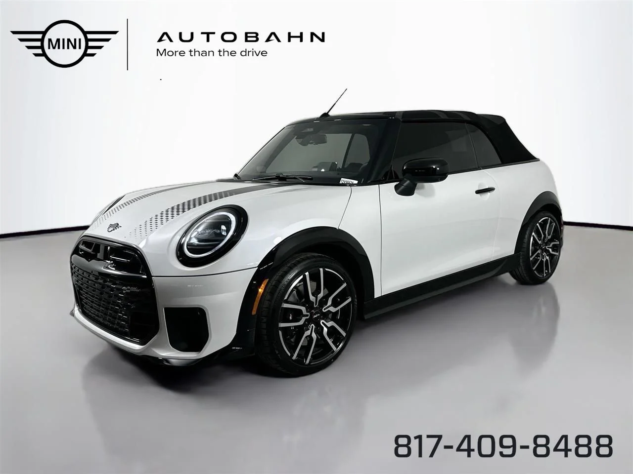 2026 MINI Convertible Cooper S's photo
