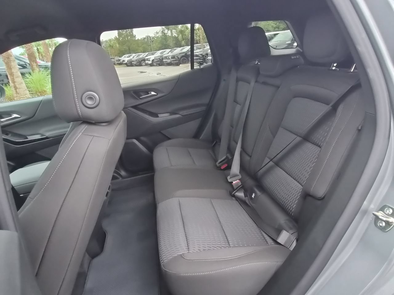 2027 Chevrolet Equinox LT - Photo 24