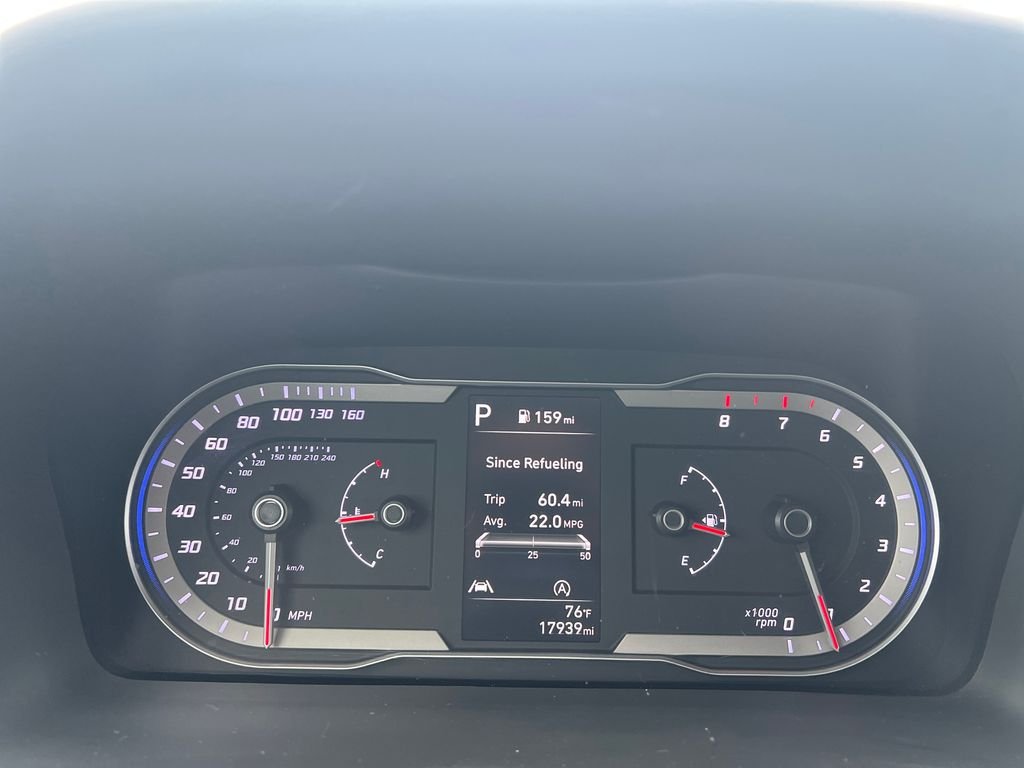Used 2024 Black Pearl Hyundai SEL image 17