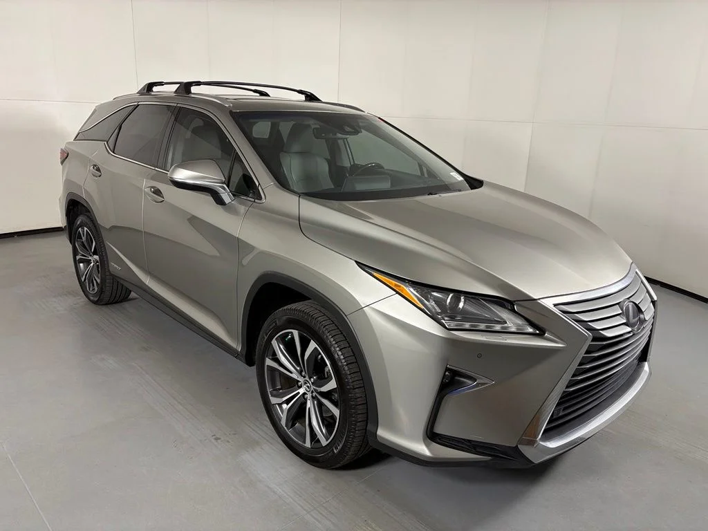 Used 2018 Silver Lexus 450hL Premium image 2