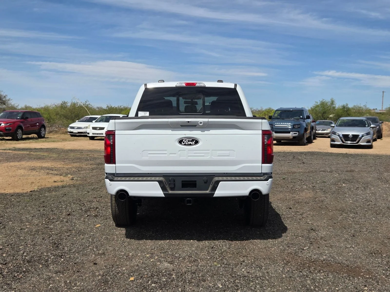 New 2026 Oxford White Ford XLT image 7