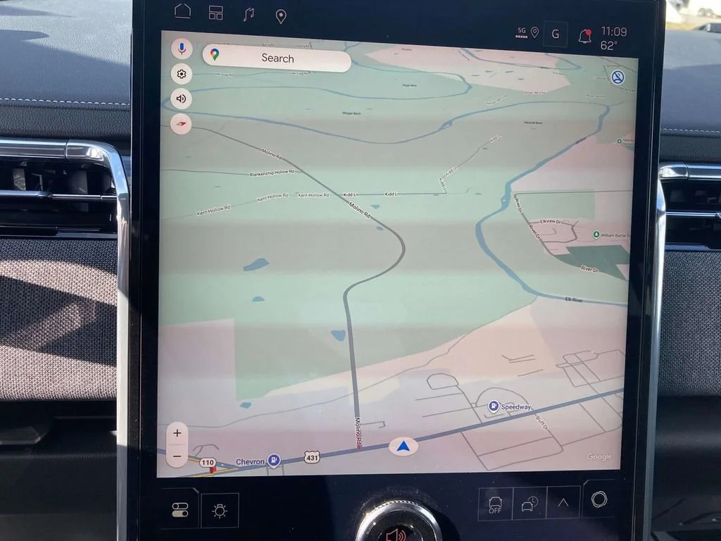 New 2026 Deep Ocean Metallic GMC Elevation Extended Range image 19