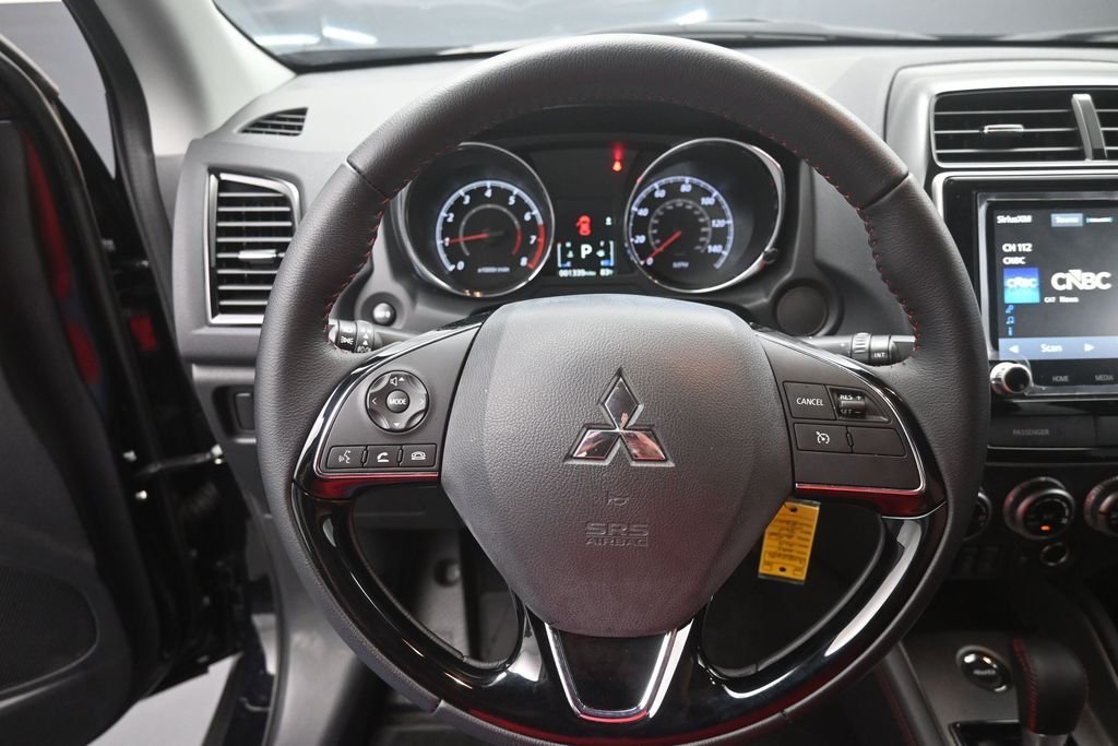 Used 2025  Mitsubishi 2.0 S image 6