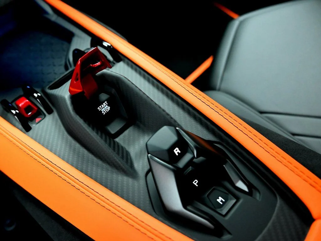 2026 Lamborghini Revuelto Base - Photo 19