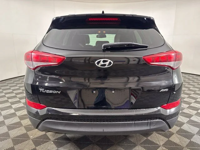 Used 2018 Black Noir Pearl Hyundai SEL Plus image 21