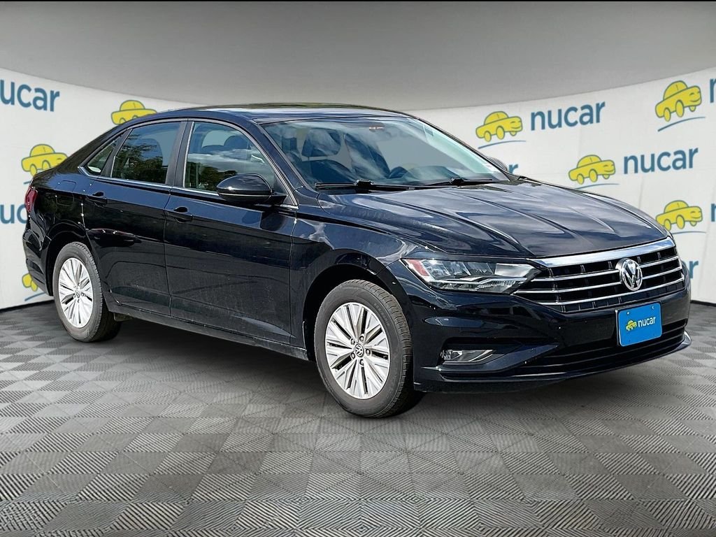 Used 2019 Black Uni Volkswagen 1.4T S image 1