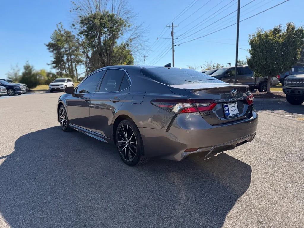 Used 2023 Gray Toyota SE image 5