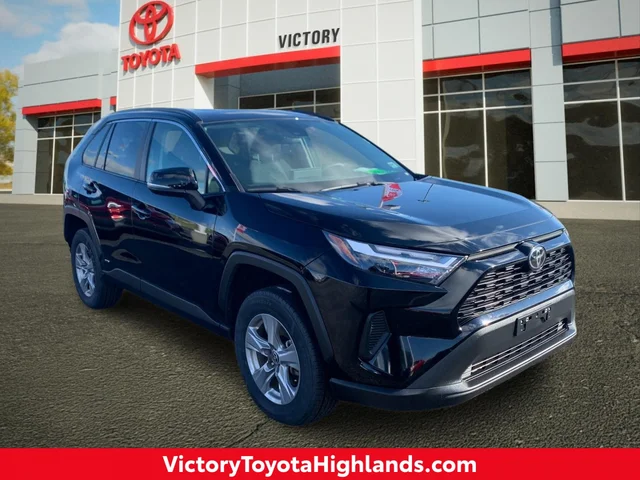 2025 Toyota RAV4 Hybrid XLE