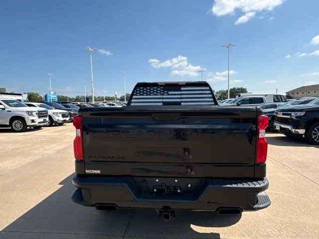 2021 Chevrolet Silverado 1500 LT Trail Boss - Photo 4