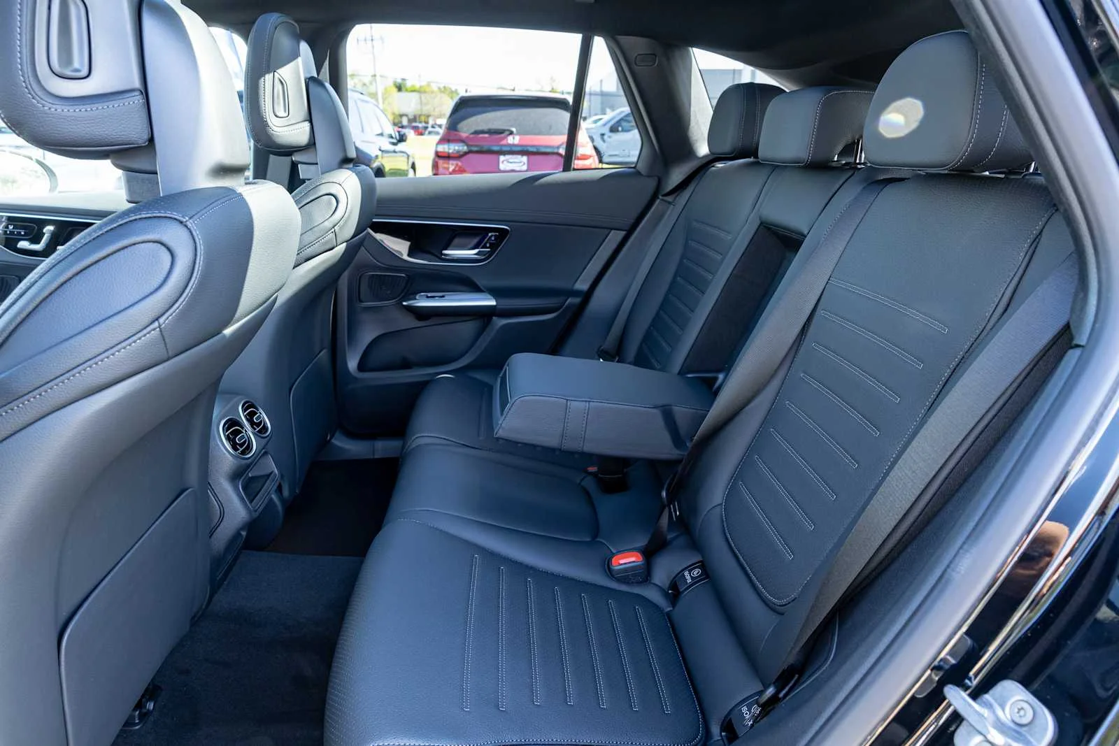 New 2026 Black Mercedes-Benz GLC 300 image 23