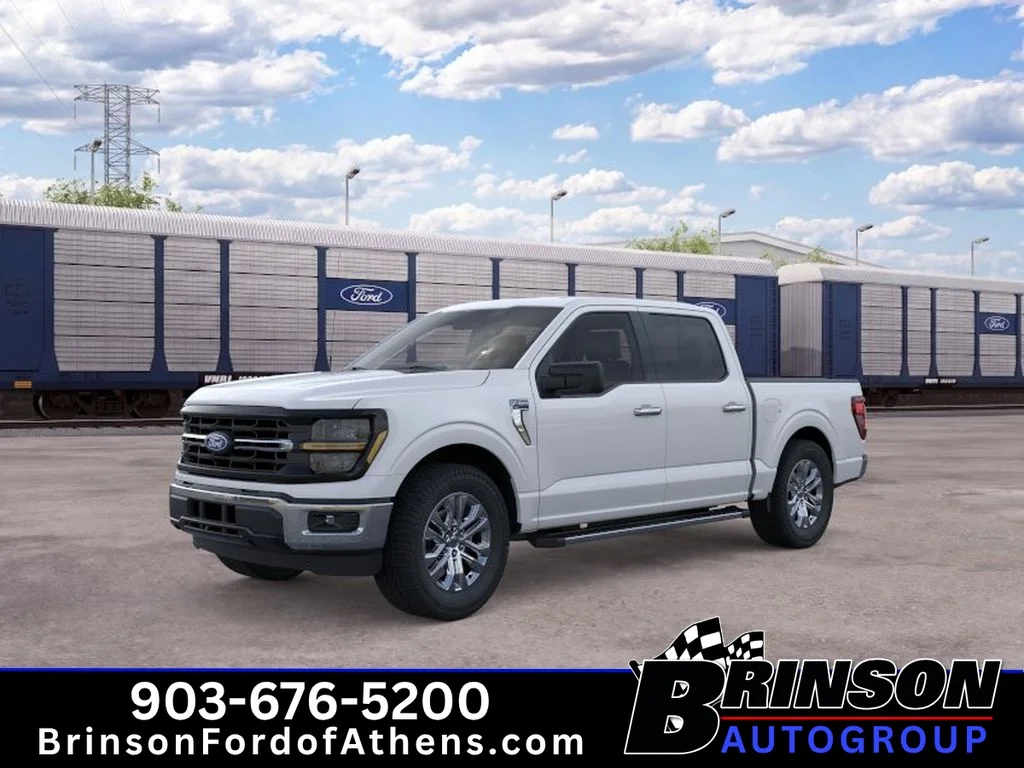 New 2026 Oxford White Ford XLT image 1