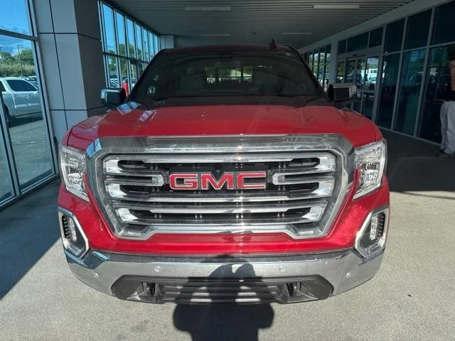 Used 2020 RED QUARTZ TINTCOAT GMC SLT image 2