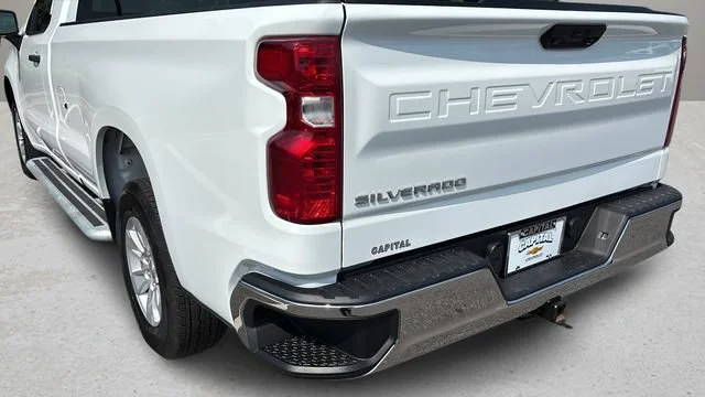 Used 2025 Summit White Chevrolet WT image 12