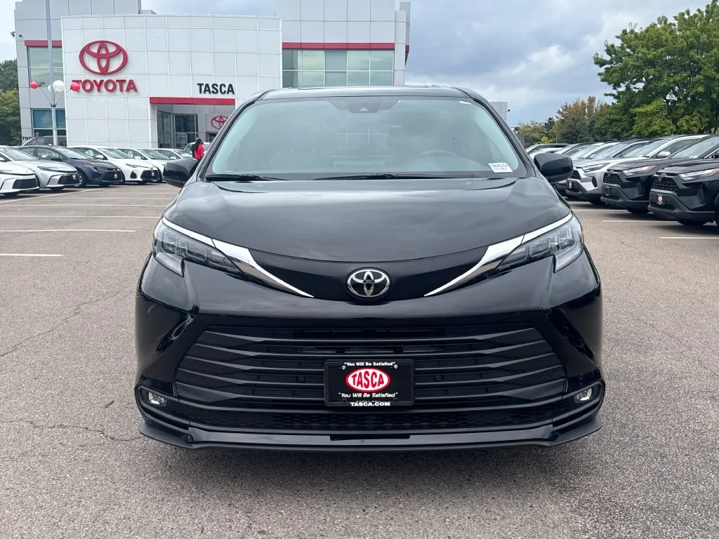 Used 2026 Black Toyota XLE image 2