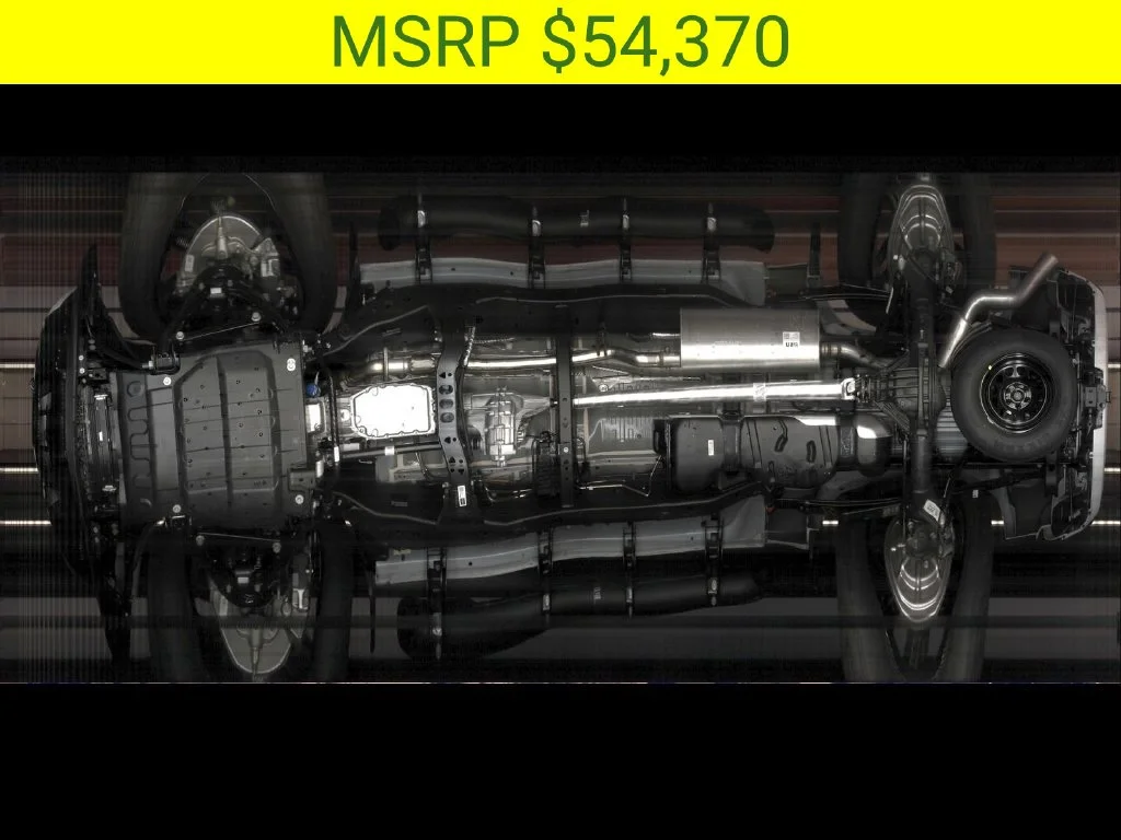 New 2026 White Chevrolet RST image 33