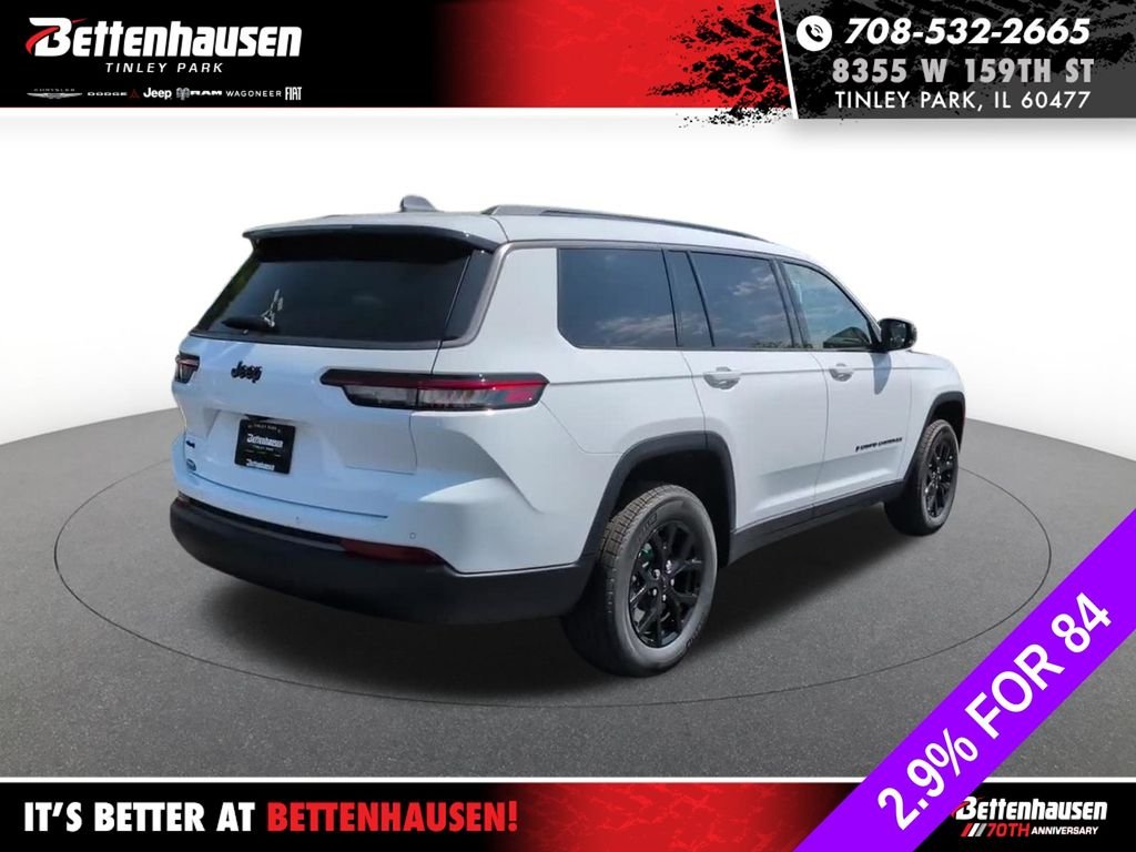 New 2026 Bright White Clear-Coat Exterior Paint Jeep Laredo image 6
