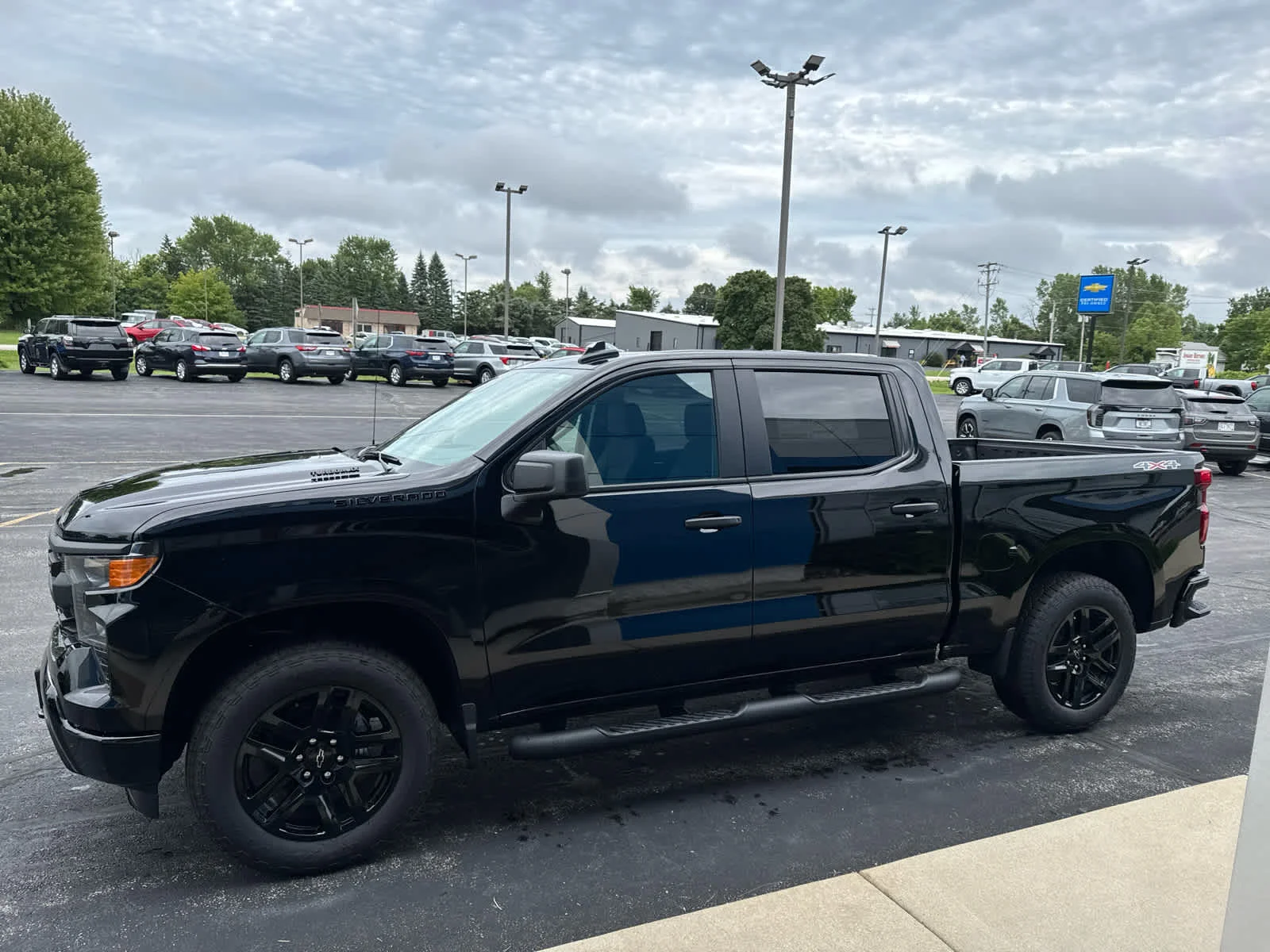 2026 Chevrolet Silverado 1500 Custom - Photo 10