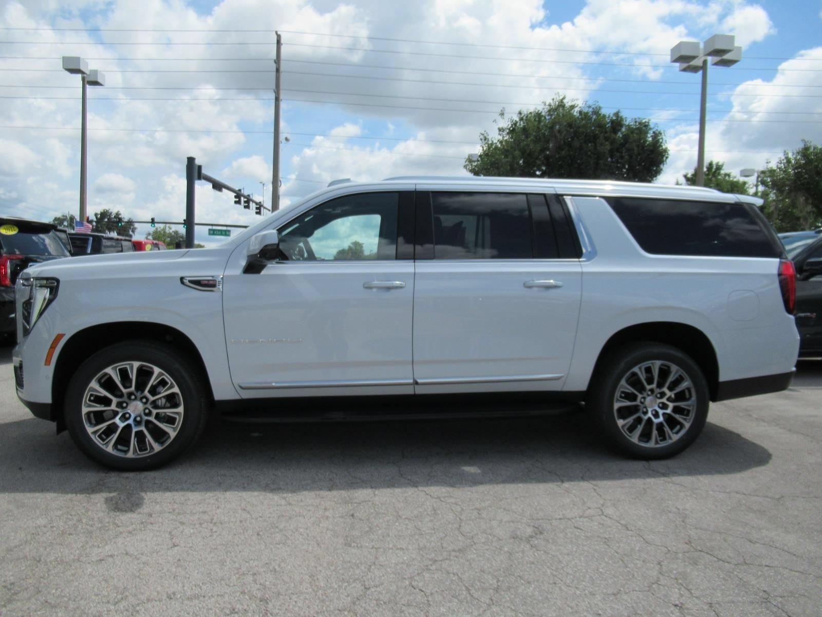 New 2026 Glacier White Tricoat GMC Denali image 4