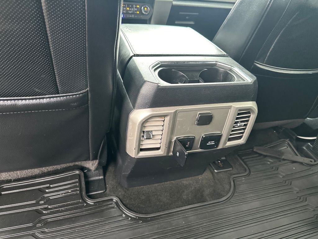 Used 2017 White Ford Lariat image 31