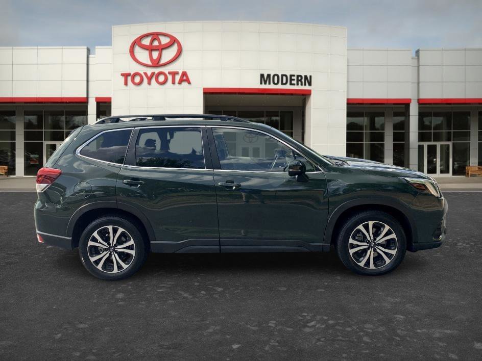 Used 2024 Cascade Green Silica Subaru Limited image 4