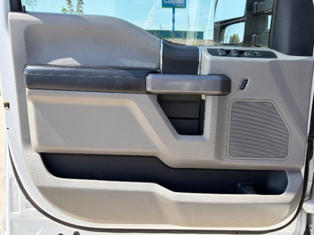 Used 2019 White Ford XLT image 19