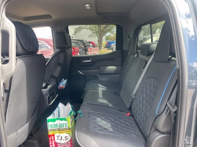 Used 2021 Blue GMC SLT image 8