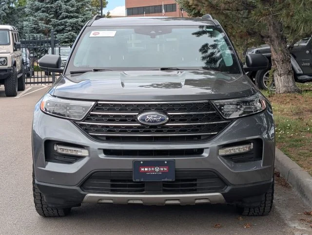 Used 2023 Gray Metallic Ford XLT image 6