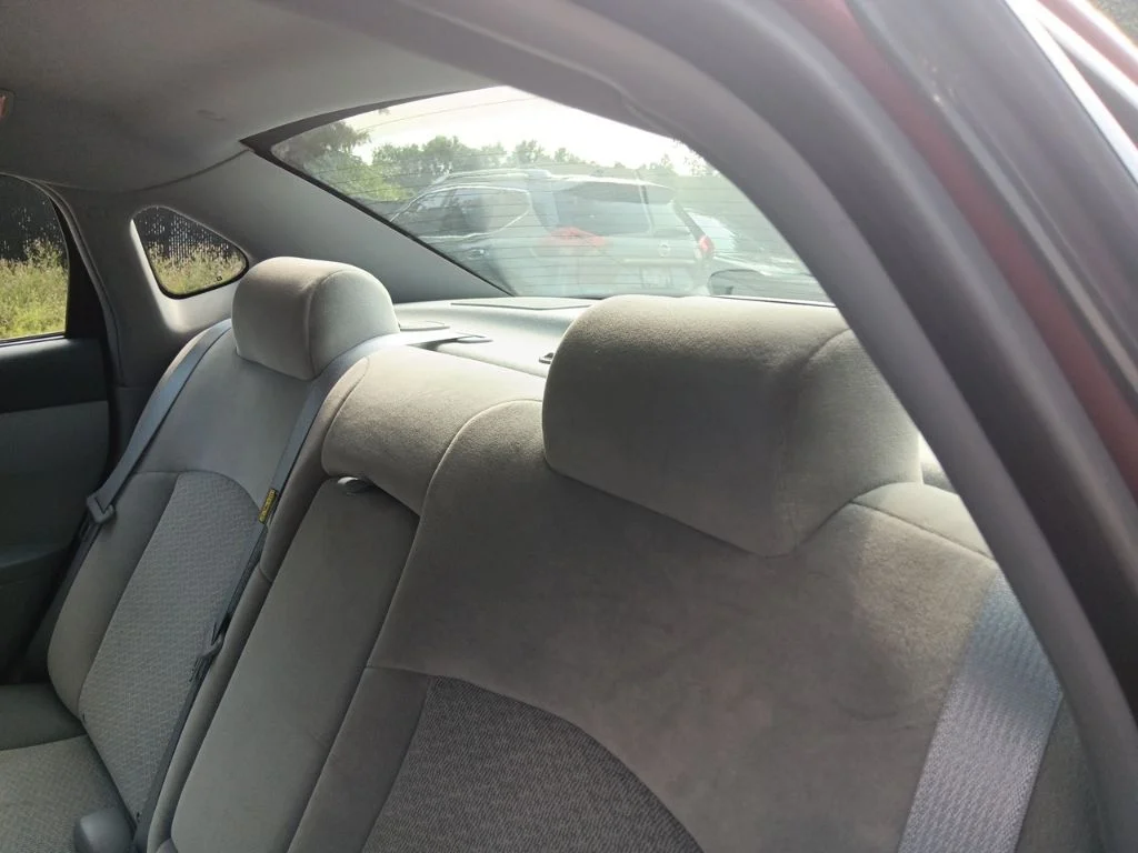Used 2006 Cardinal Red Metallic Buick CX image 35
