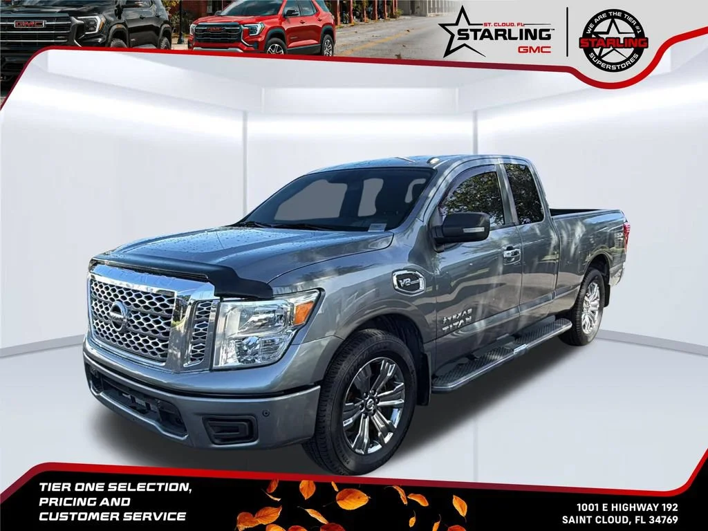 Used 2017  Nissan SV image 1