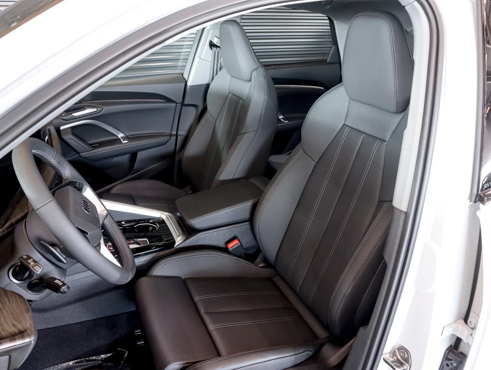 New 2026 Glacier White Metallic Audi Premium Plus image 8