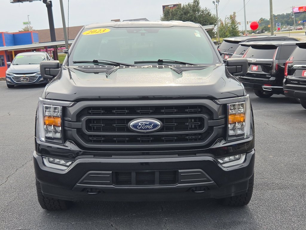 Used 2023  Ford XLT image 2