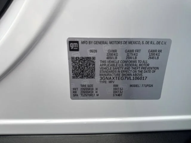 New 2027 Polar White Tricoat Chevrolet RS image 30