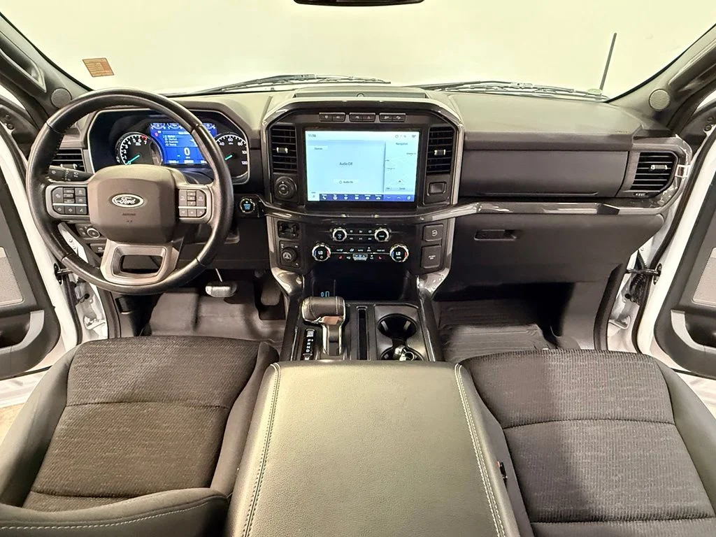 Used 2021 White Ford XLT image 18