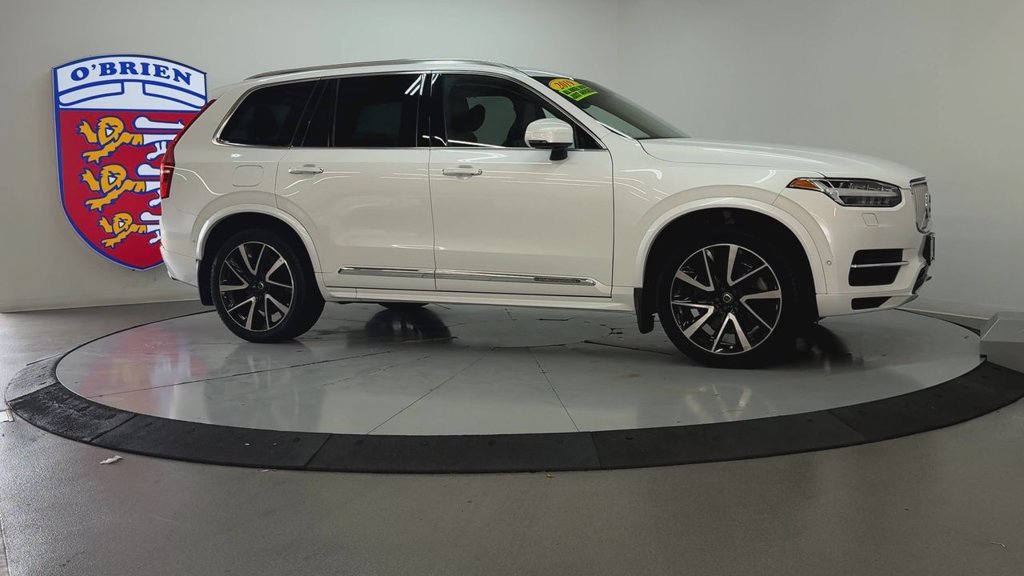 Used 2019 Crystal White Pearl Volvo T8 Inscription image 3