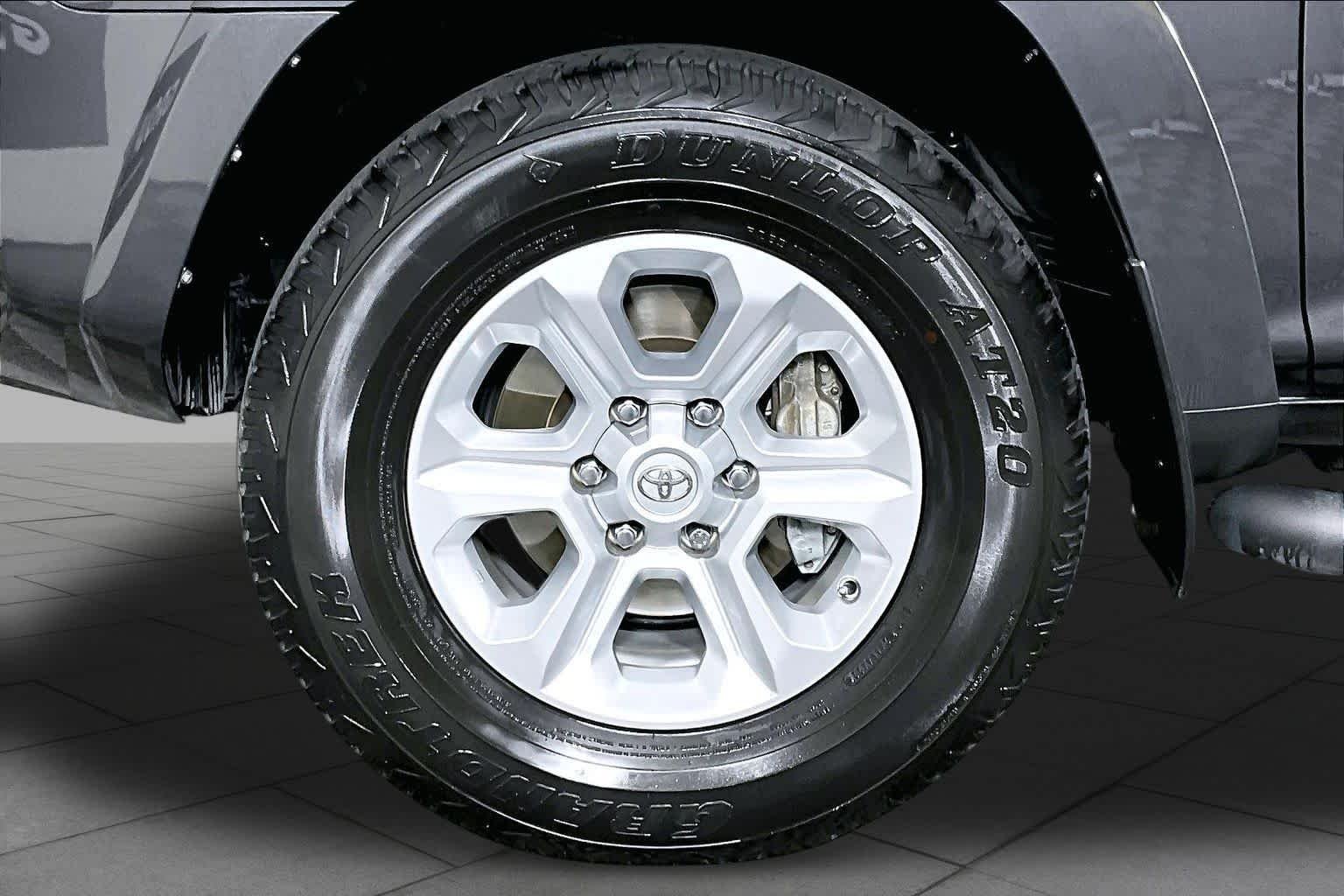 Used 2023 Magnetic Gray Metallic Toyota SR5 image 10