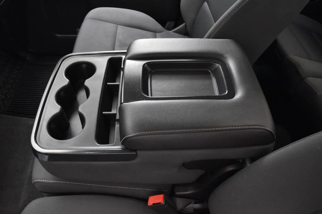 Used 2019 Summit White Chevrolet LT image 14