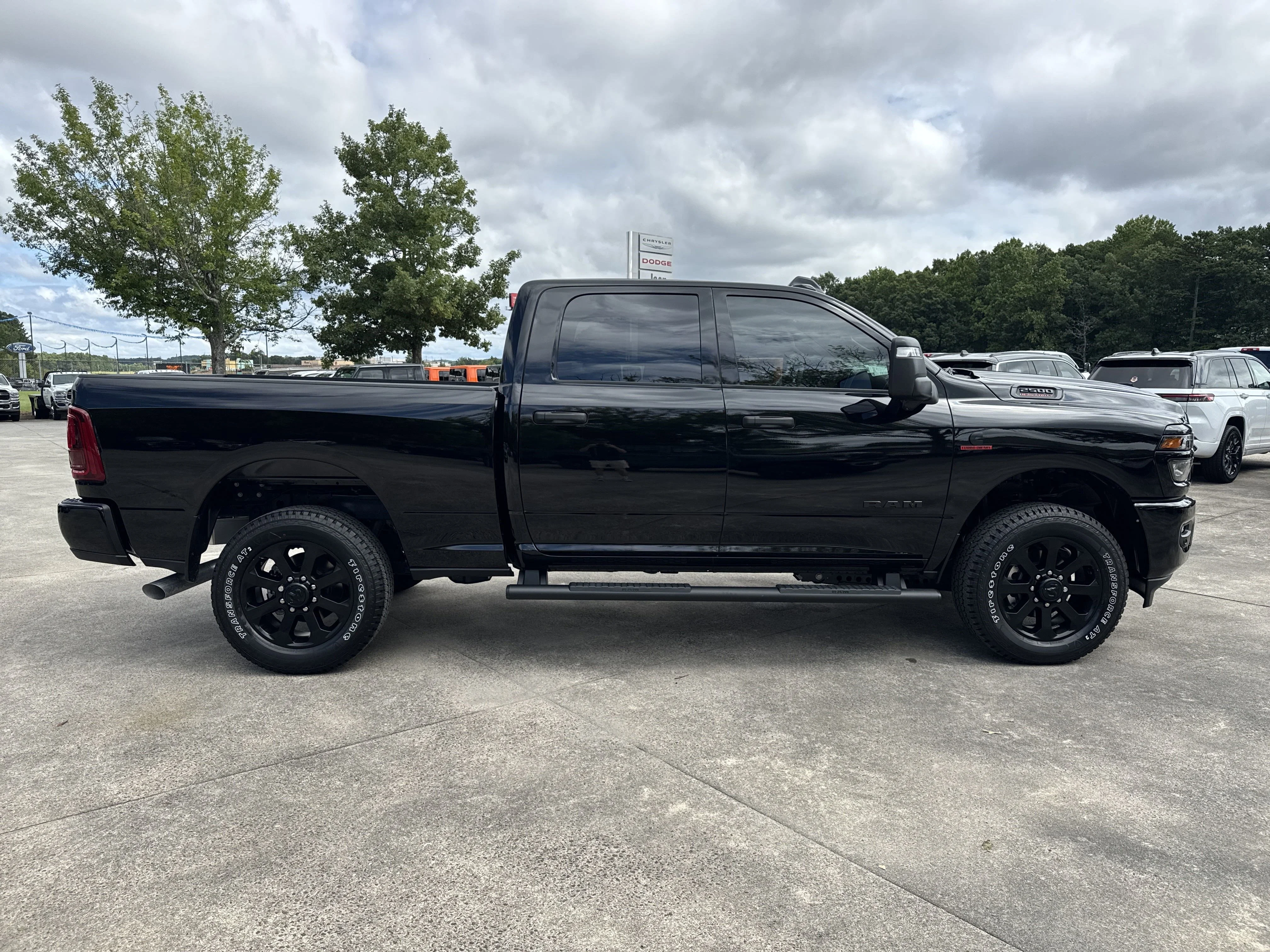 2025 RAM 2500 Big Horn - Photo 8