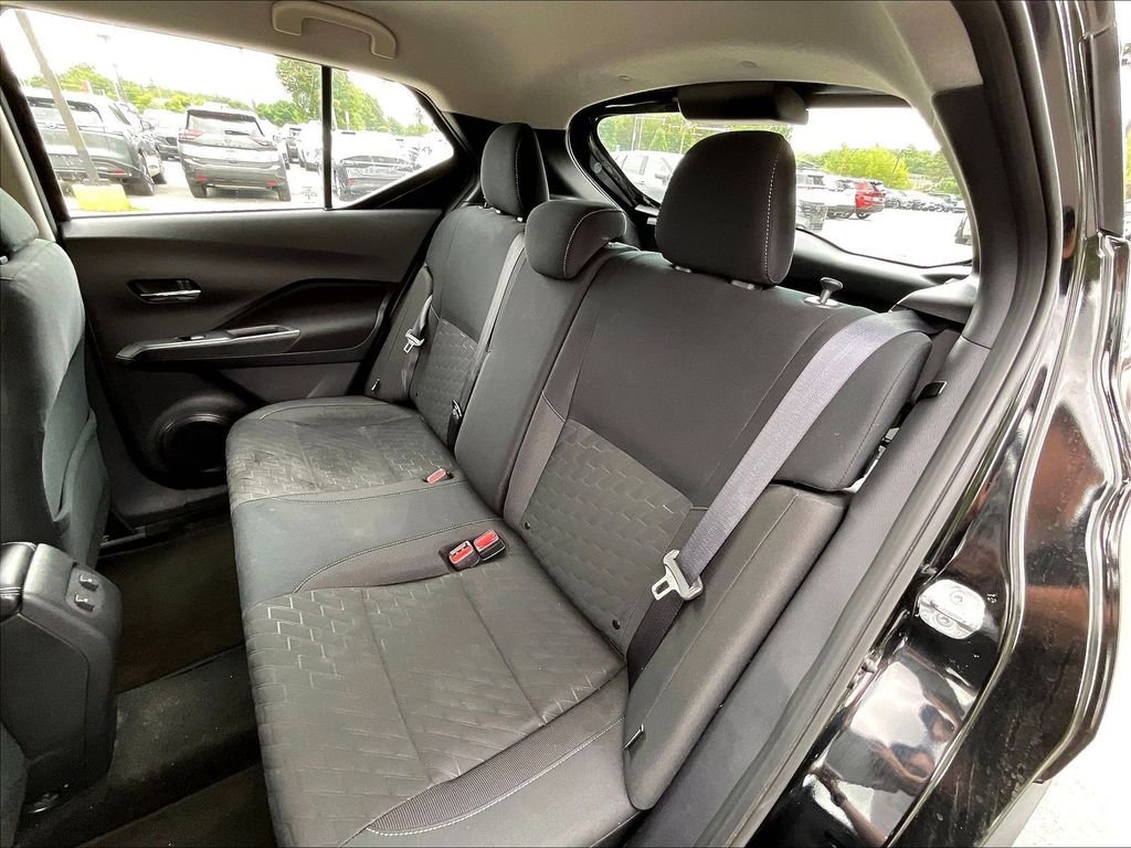 Used 2024 Super Black Nissan SV image 14