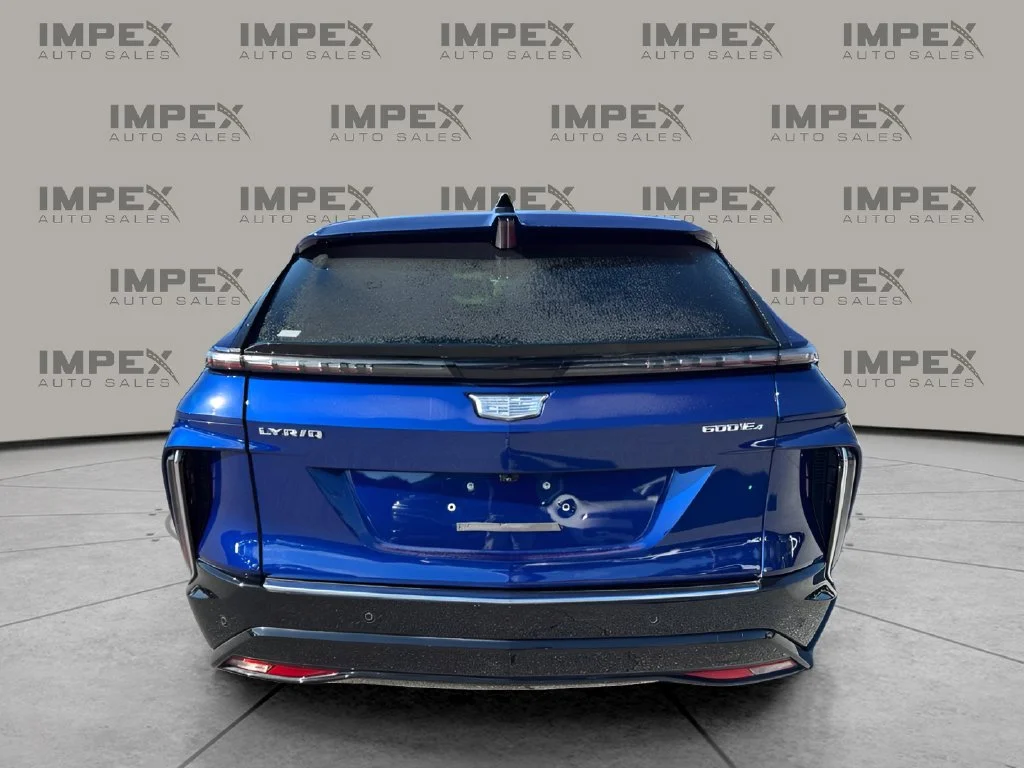 Used 2024 Blue Cadillac Luxury image 4