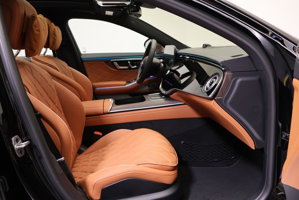 New 2027 Black Mercedes-Benz S 580 image 47