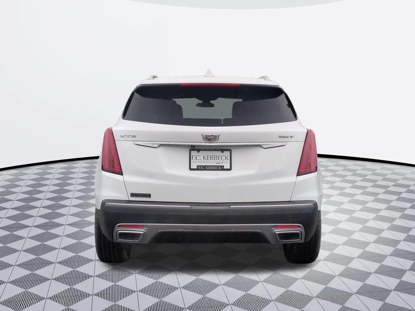 Used 2022 Crystal White Tricoat Cadillac FWD Premium Luxury image 6