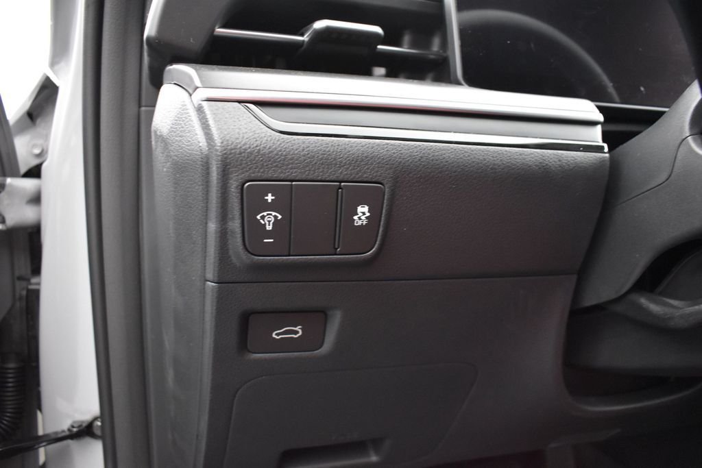 New 2026 Wolf Gray Kia GT-Line FWD image 7