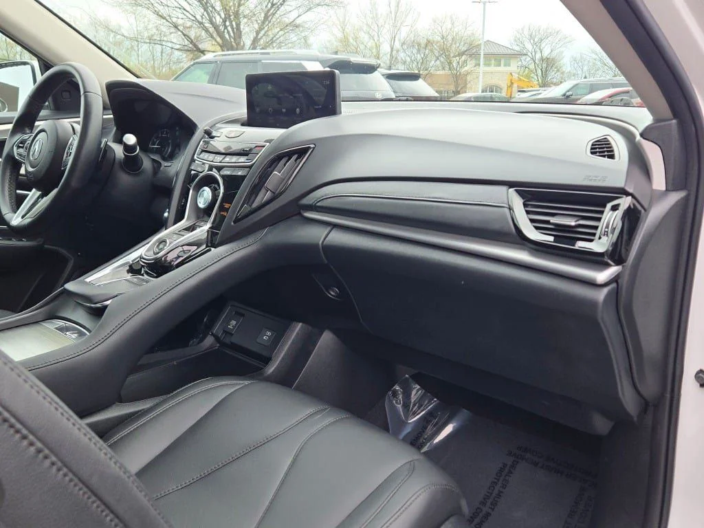 Used 2023 White Acura Base image 7
