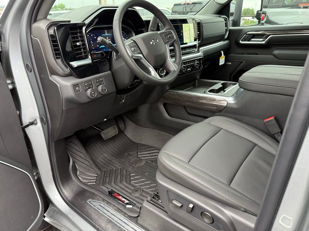 2026 Chevrolet Silverado 2500 HD LTZ - Photo 18