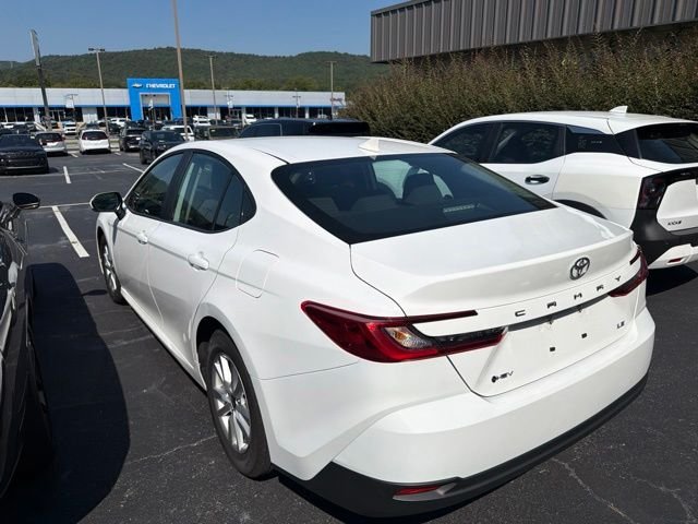 Used 2025 Ice Toyota LE image 6