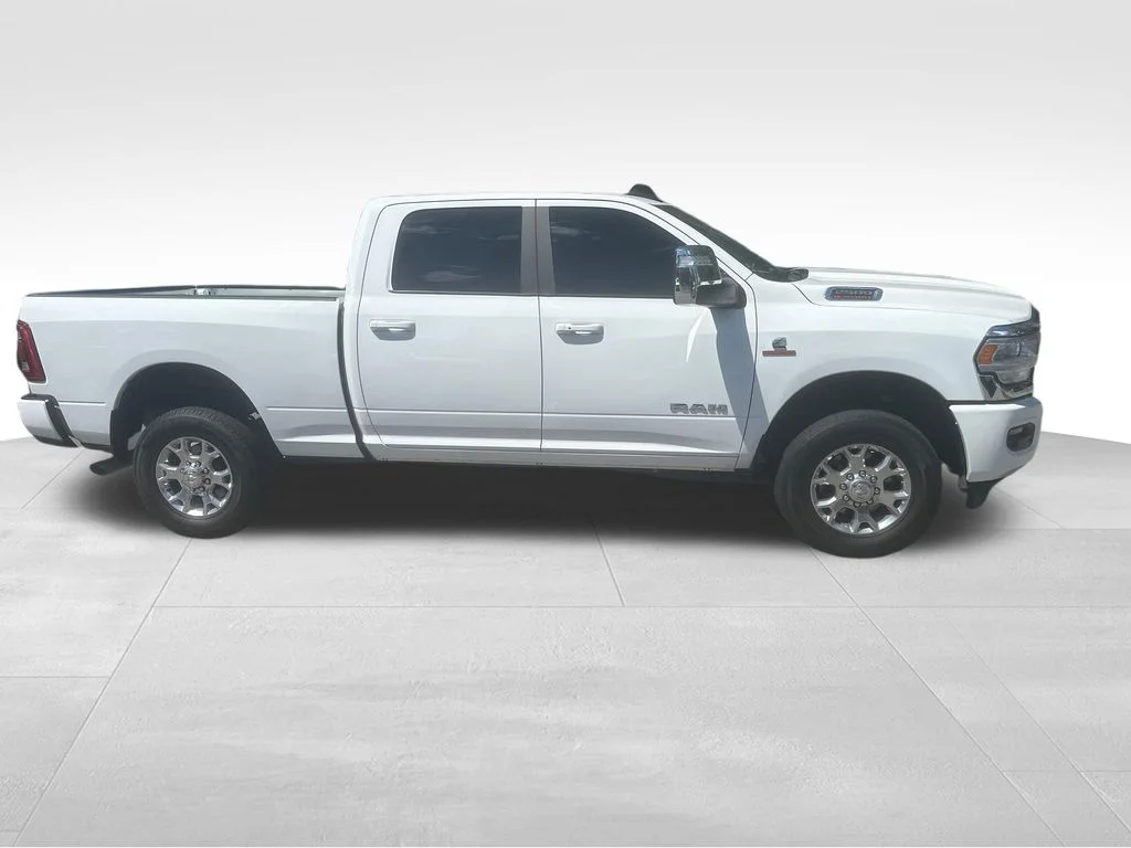 Used 2023 White Ram Laramie image 30